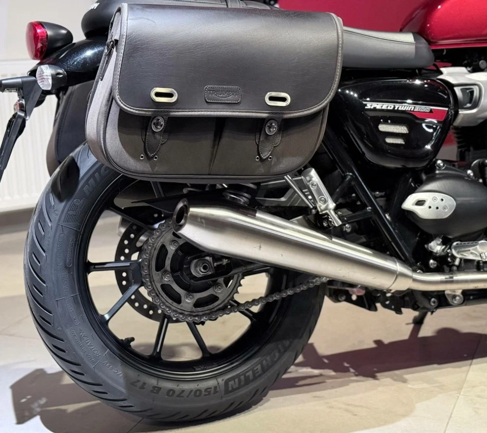 Triumph Speed Twin 900, 2023 красный