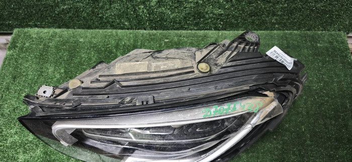 Фара левая Mercedes GLC X253 (2019-2022) LED