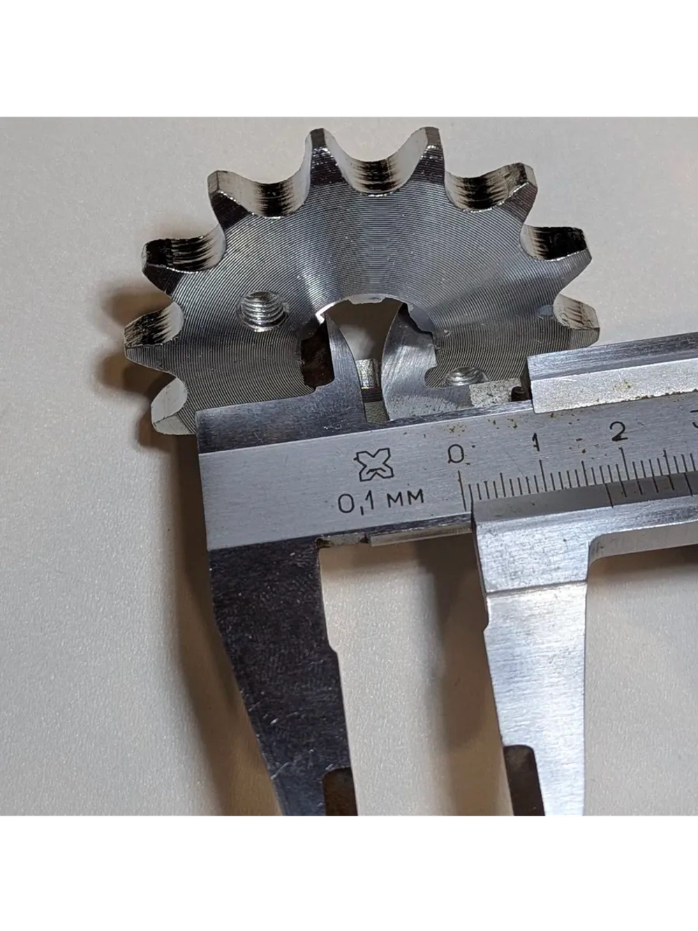 t - Звезда ведущая (428-14) для двигателя мопеда или питбайка