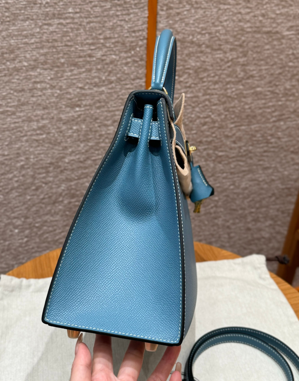 Hermes Kelly 28