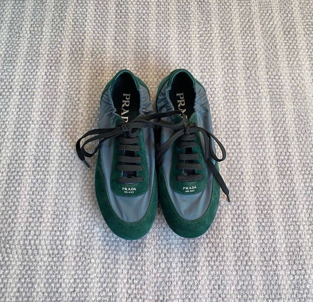 Кроссовки Prada