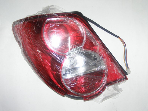 Фонарь задн. в сб. Chevrolet Aveo Т300 лев. /седан/ (JORDEN)