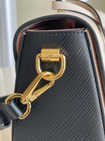 Louis Vuitton Twist MM