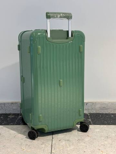 Чемодан Rimowa
