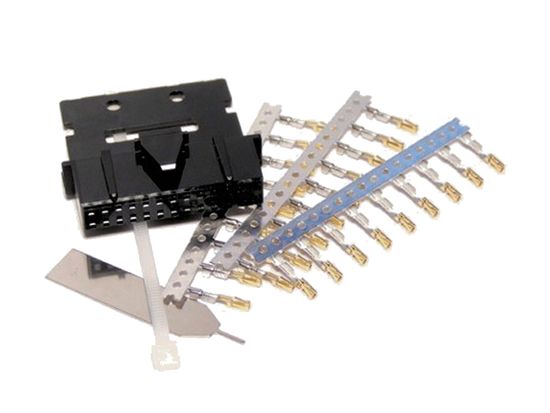 PMLN5072 Комплект для подключения к аксессуарному разъему для радиостанций