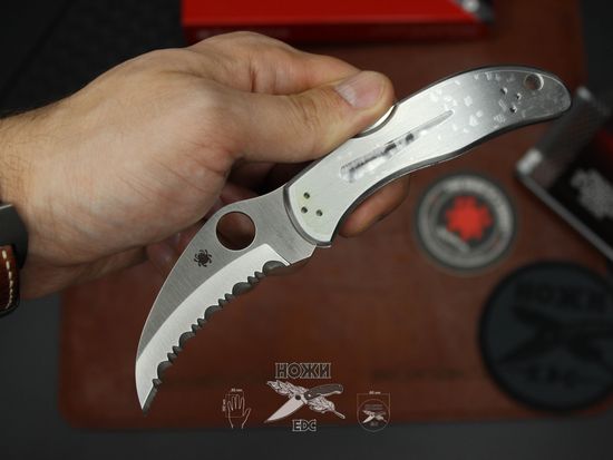 Складной нож Spyderco Harpy C08S c клинком из стали VG-10, рукоять Stainless Steel