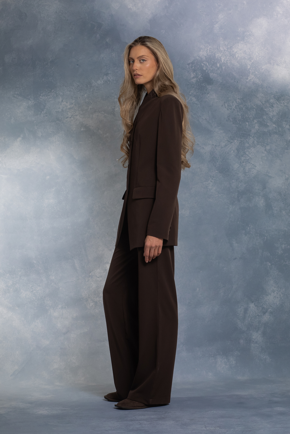 Костюм жакет и брюки клеш