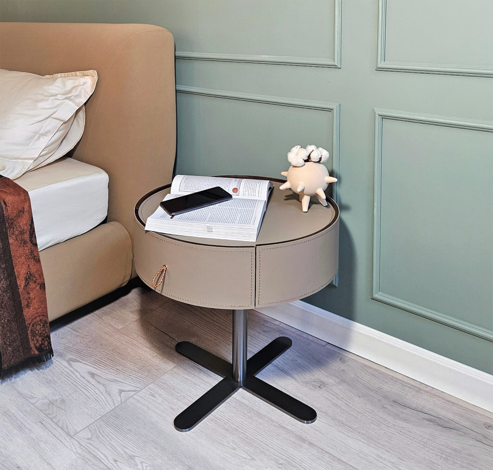 Тумба прикроватная CT-68