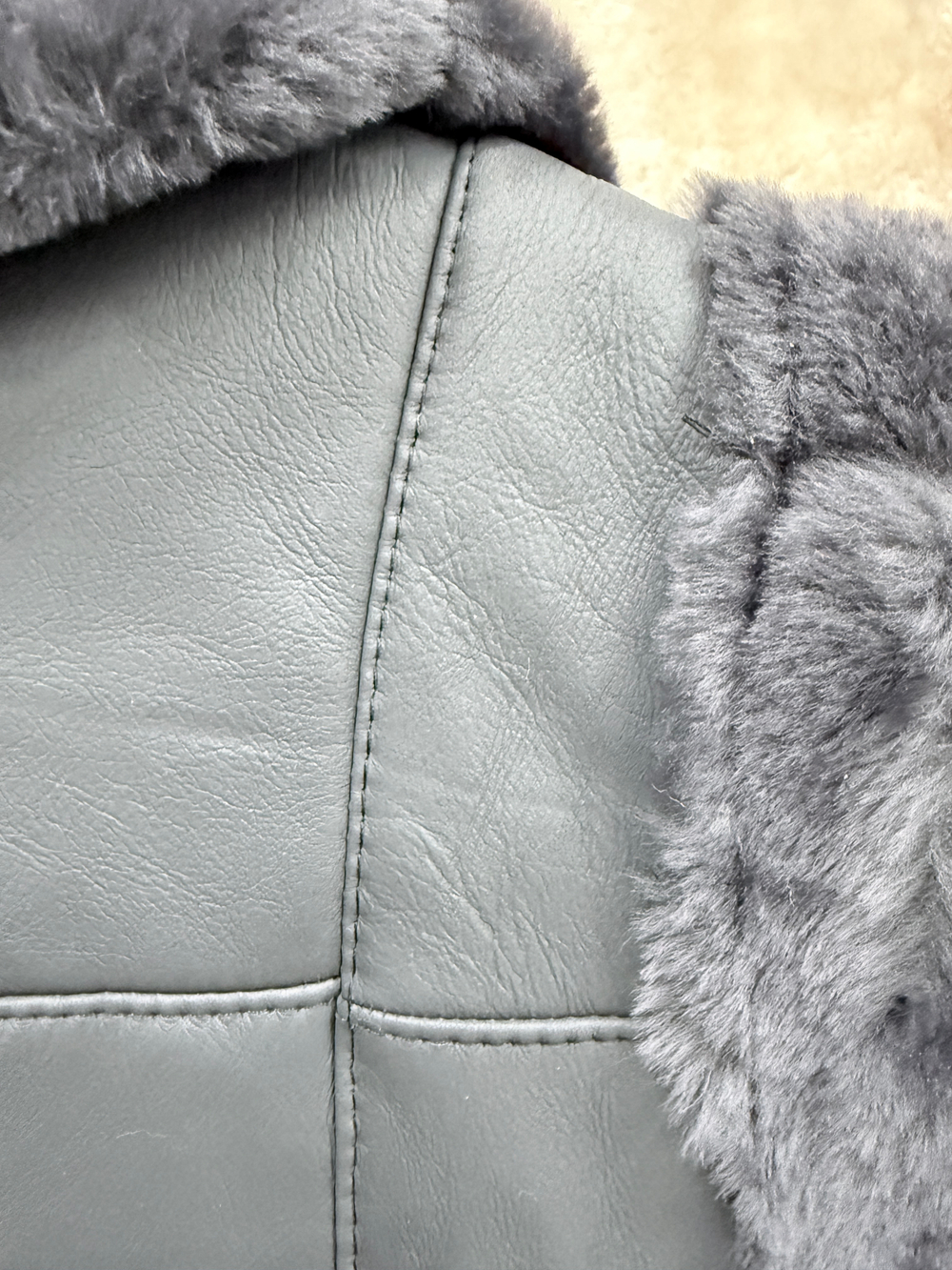 Жилет из натуральной овчины. Косуха, 52 Размер