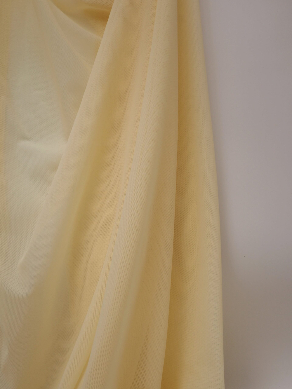 Сетка эластичная цвет сливочное масло метражом (Турция)