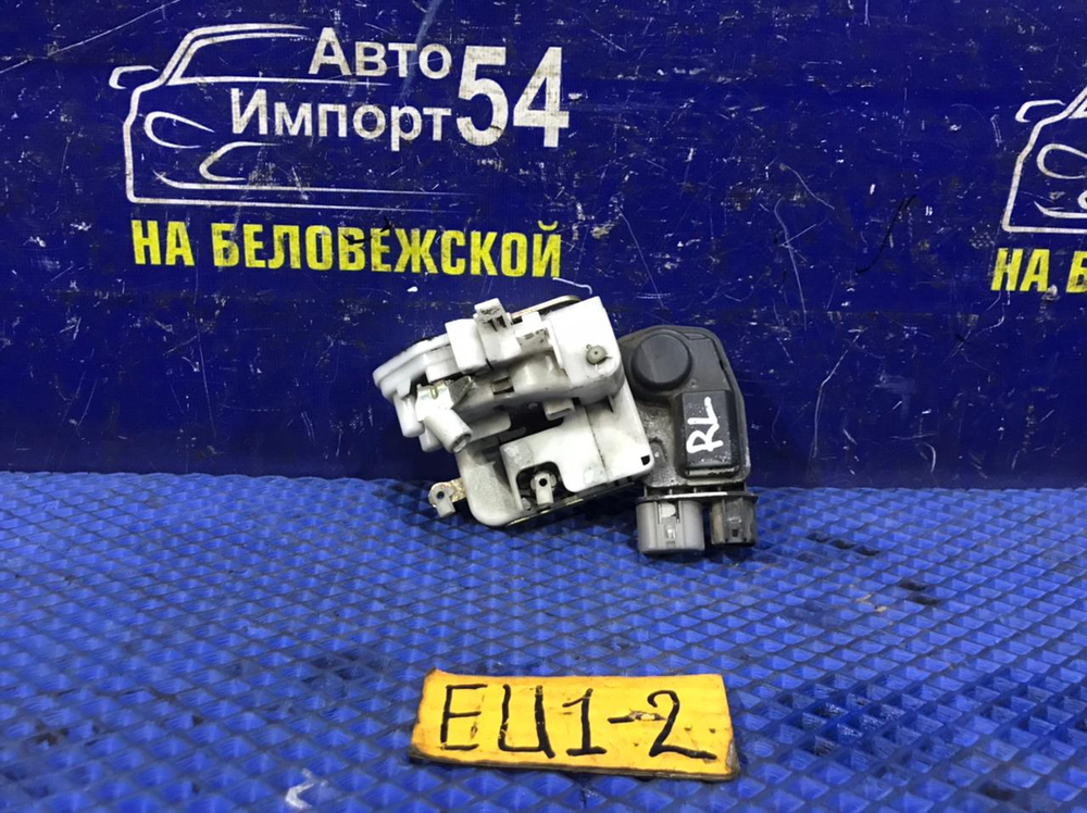 Замок двери задней левой Honda CIVIC 2001