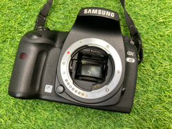 Samsung GX-10 Kit Schneider Kreuznach 18-55mm
