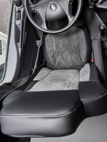 Чехлы Люкс КамАз 5490 K4 с 2014 года (экокожа, черный, серая вставка)