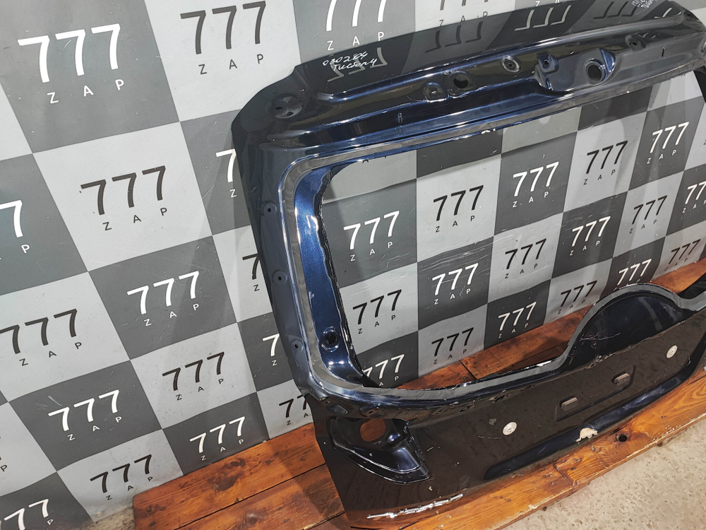 Крышка багажника Hyundai Tucson 4 (NX4) 20-нв Б/У Оригинал 72800N9200