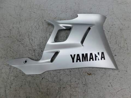 пластик нижний правый Yamaha YZF-R25 BS7-F8395