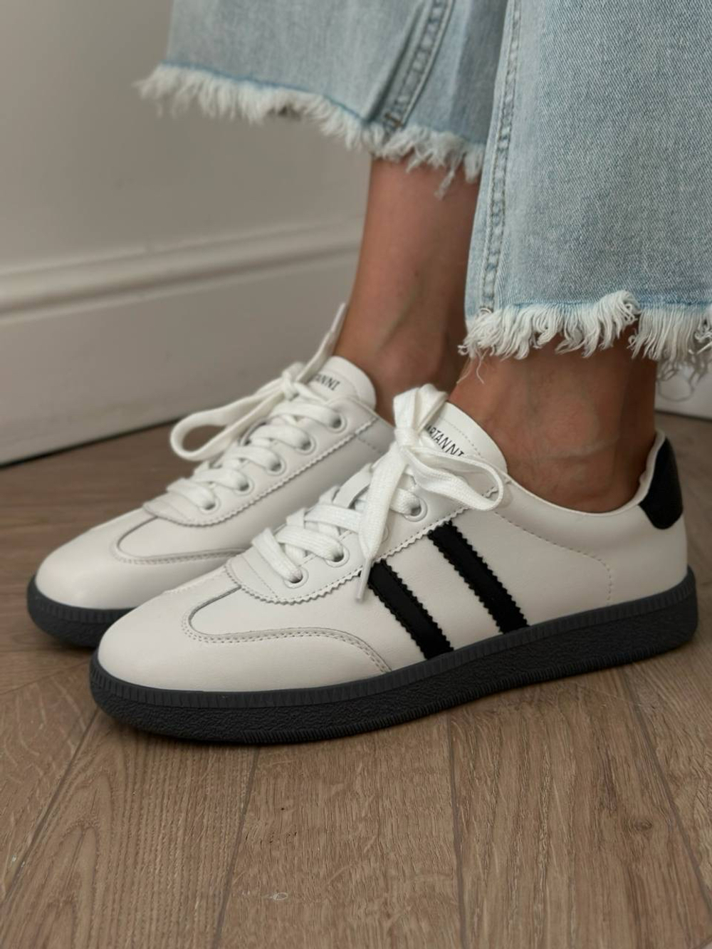 Кеды из натуральной кожи