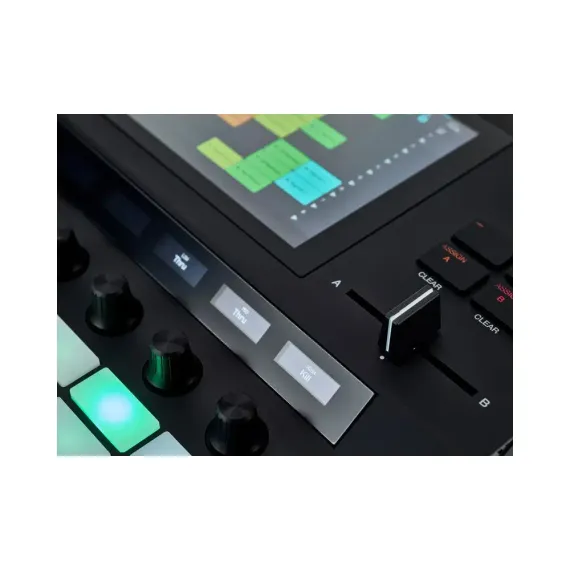 AKAI PRO FORCE