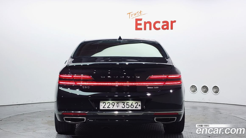 Genesis G90 3.8 AWD (05.2020)
