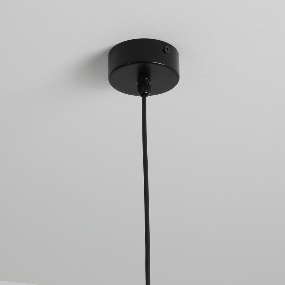 Уличный подвесной светодиодный светильник Favourite Pixar 4702-1P