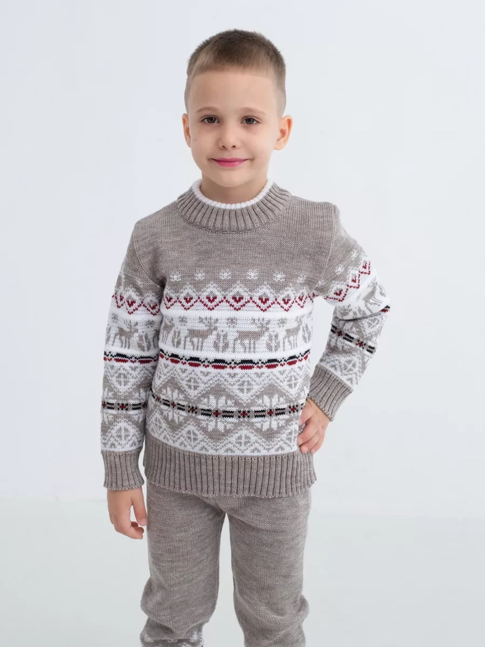 Джемпер вязаный