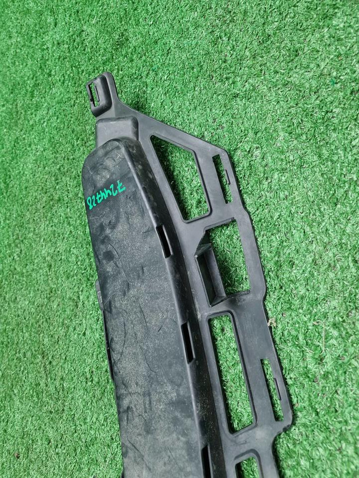 Накладка перед бампера Mercedes GLE V167 18-24 AMG