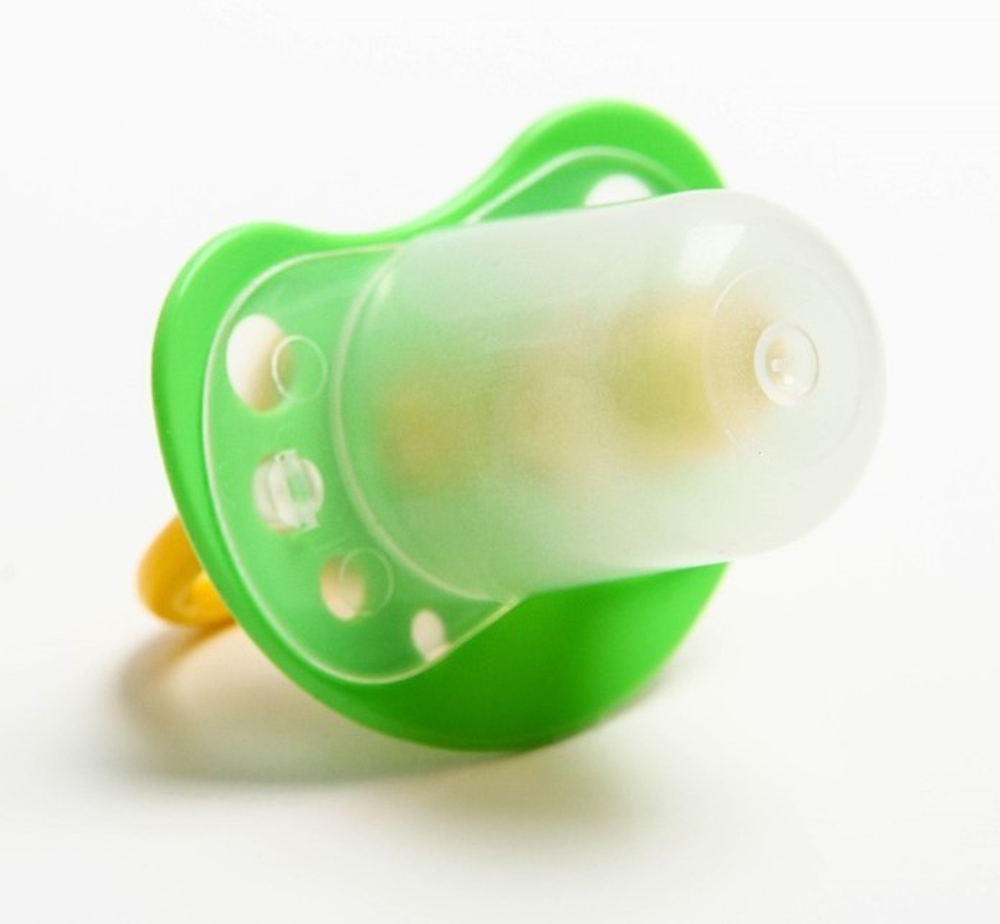 Соска-пустышка латексная анатомическая «Милые зверята», с колпачком, от 0 мес., цвета МИКС 2103032