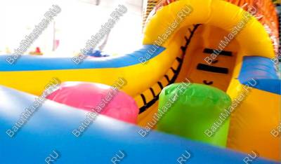 Надувной батут "В гостях у зебры" размер 7*7*4 м