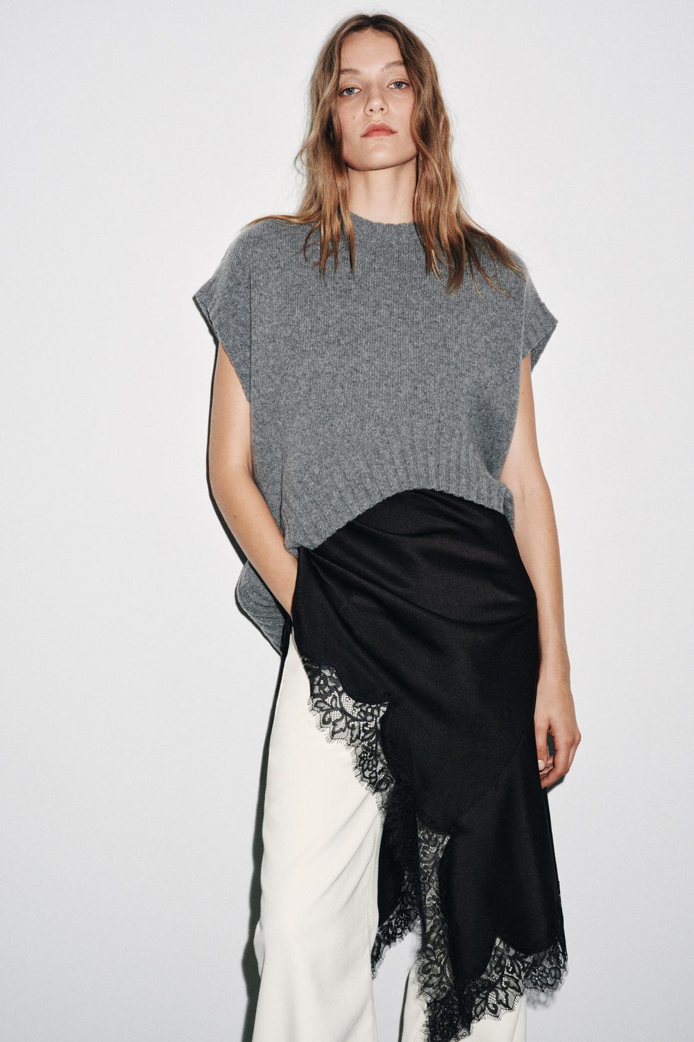 ZARA ВЯЗАНЫЙ ШЕРСТЯНОЙ ЖИЛЕТ ОВЕРСАЙЗ, СЕРЫЙ