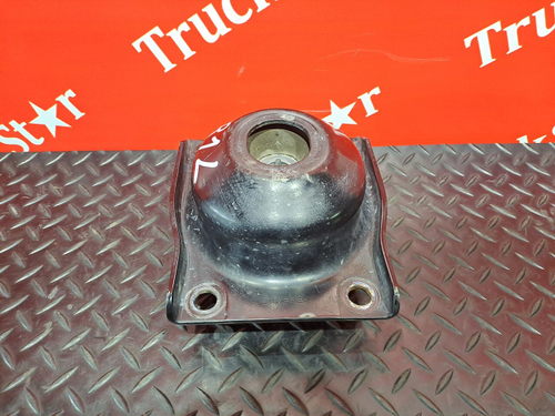 Подушка двигателя передняя