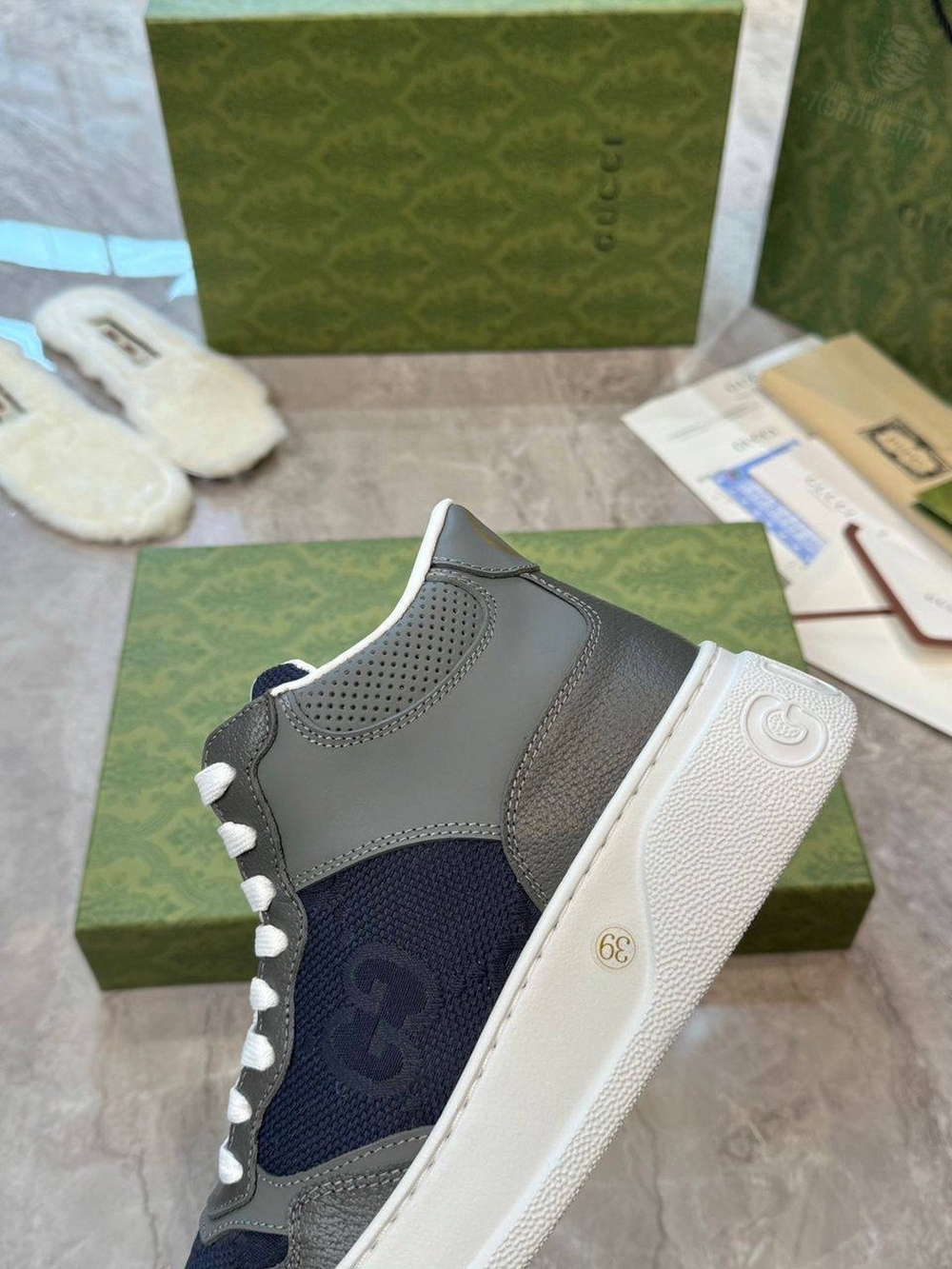 Кроссовки Gucci