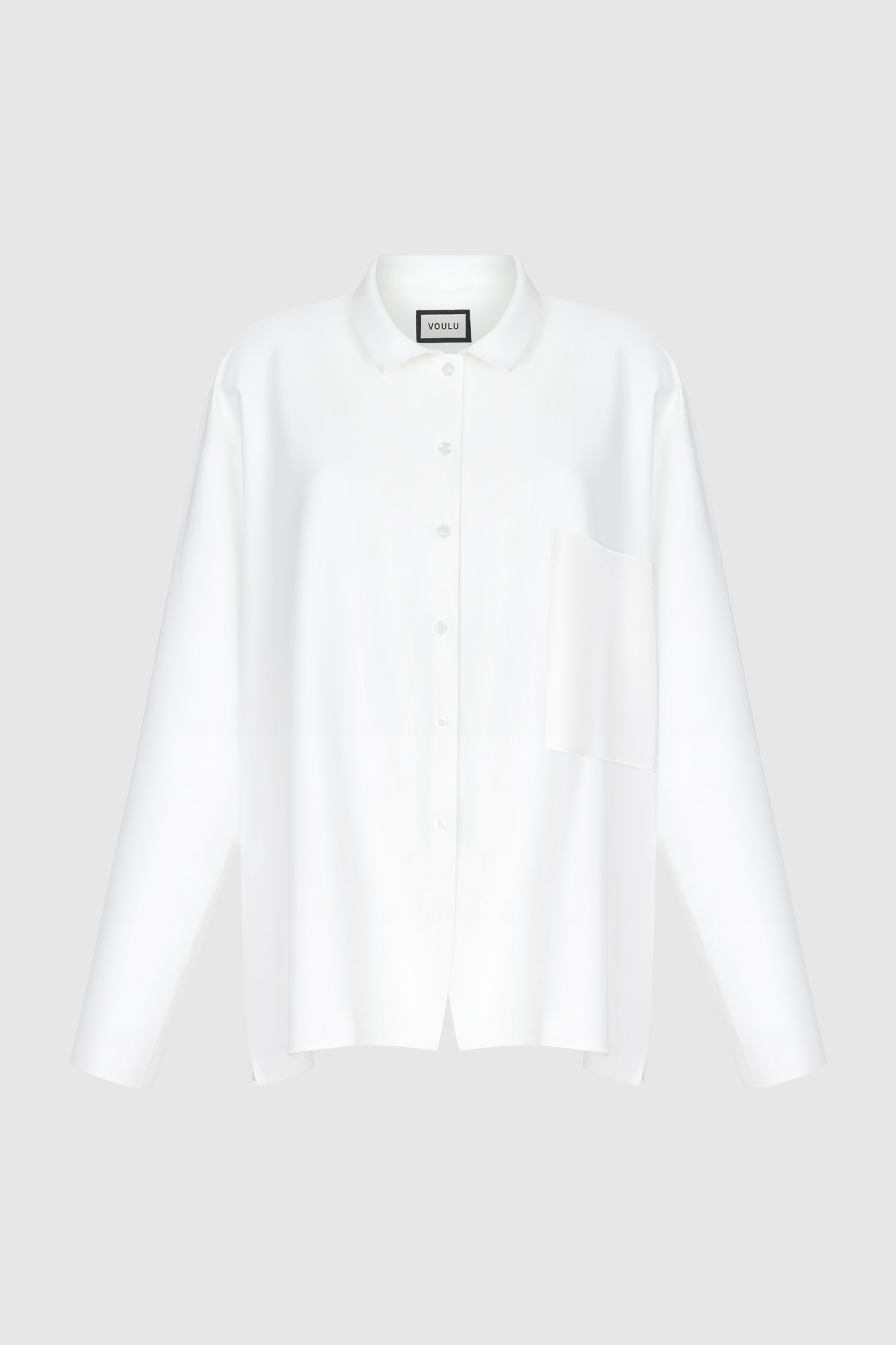 Рубашка с карманом из атласа белая