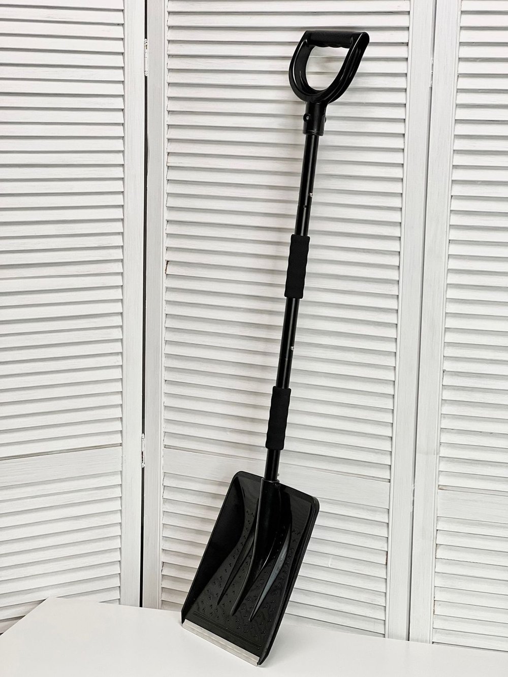 Щетка автомобильная для снега с скребком и лопатой, 3 в 1 (095520652-xD21)