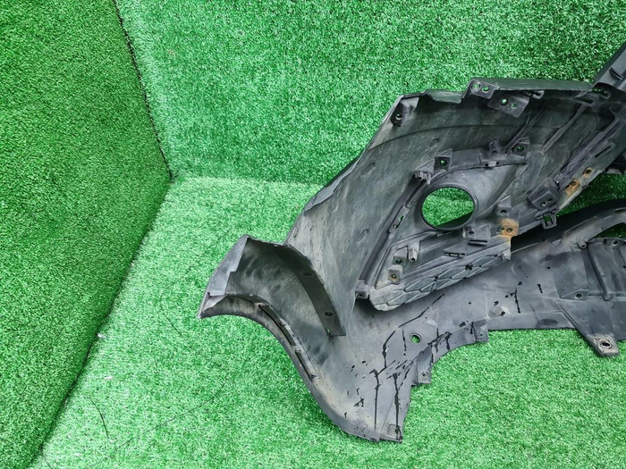 Бампер передний Lada Vesta (2015-2022) Cross