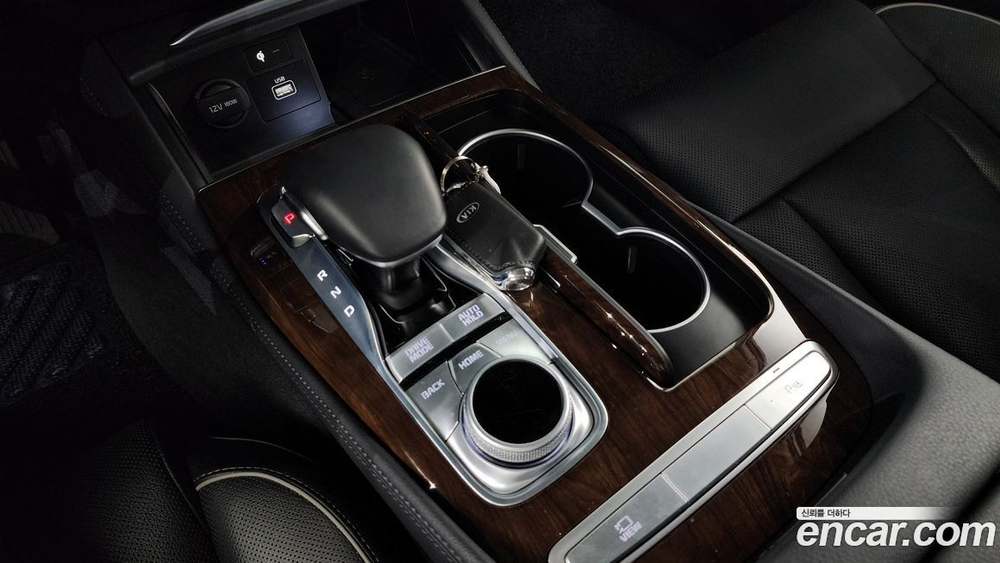 Kia The K9 (Quoris/K900) 3.3 GDI (04.2020)