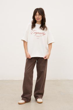 Футболка EMPATHY, с красной печатью