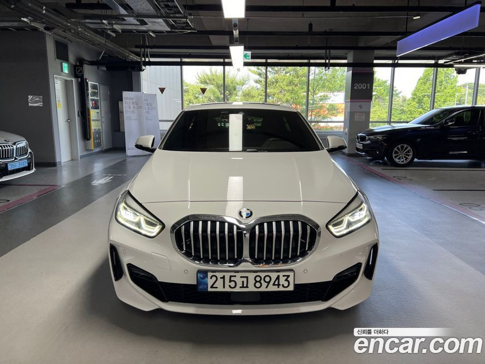 BMW 1 Series (F40) 120i M Sports (08.2021)