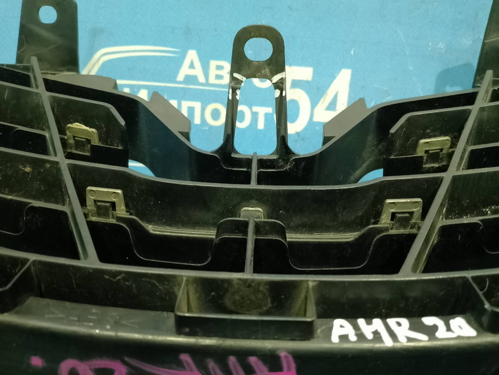 Решетка радиатора TOYOTA ESTIMA 2006-2008