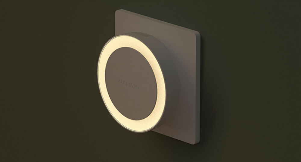 Ночник Yeelight Plug-in Light Sensor Nightlight (белый)