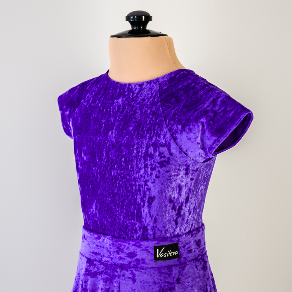 бархатное платье для бальных танцев