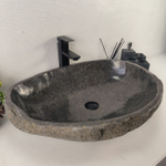 Раковина из речного камня RS-64999 66*49*15 0858