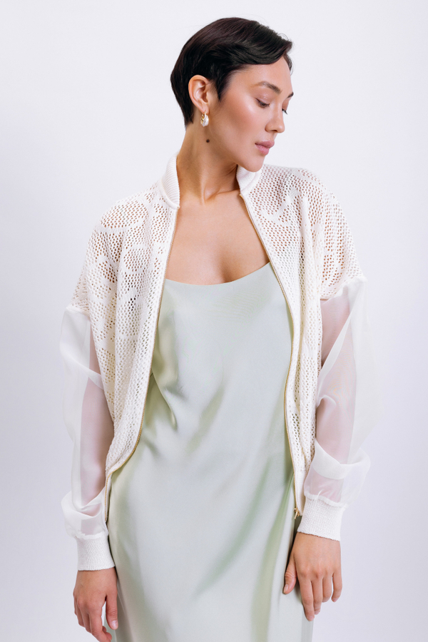 Бомбер из хлопка