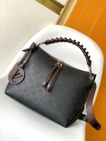 Louis Vuitton Beaubourg Hobo MM