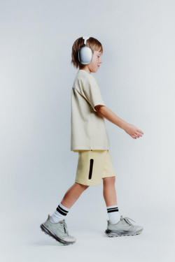 ZARA ШОРТЫ-БЕРМУДЫ В СПОРТИВНОМ СТИЛЕ, СВЕТЛО-ЖЕЛТЫЙ