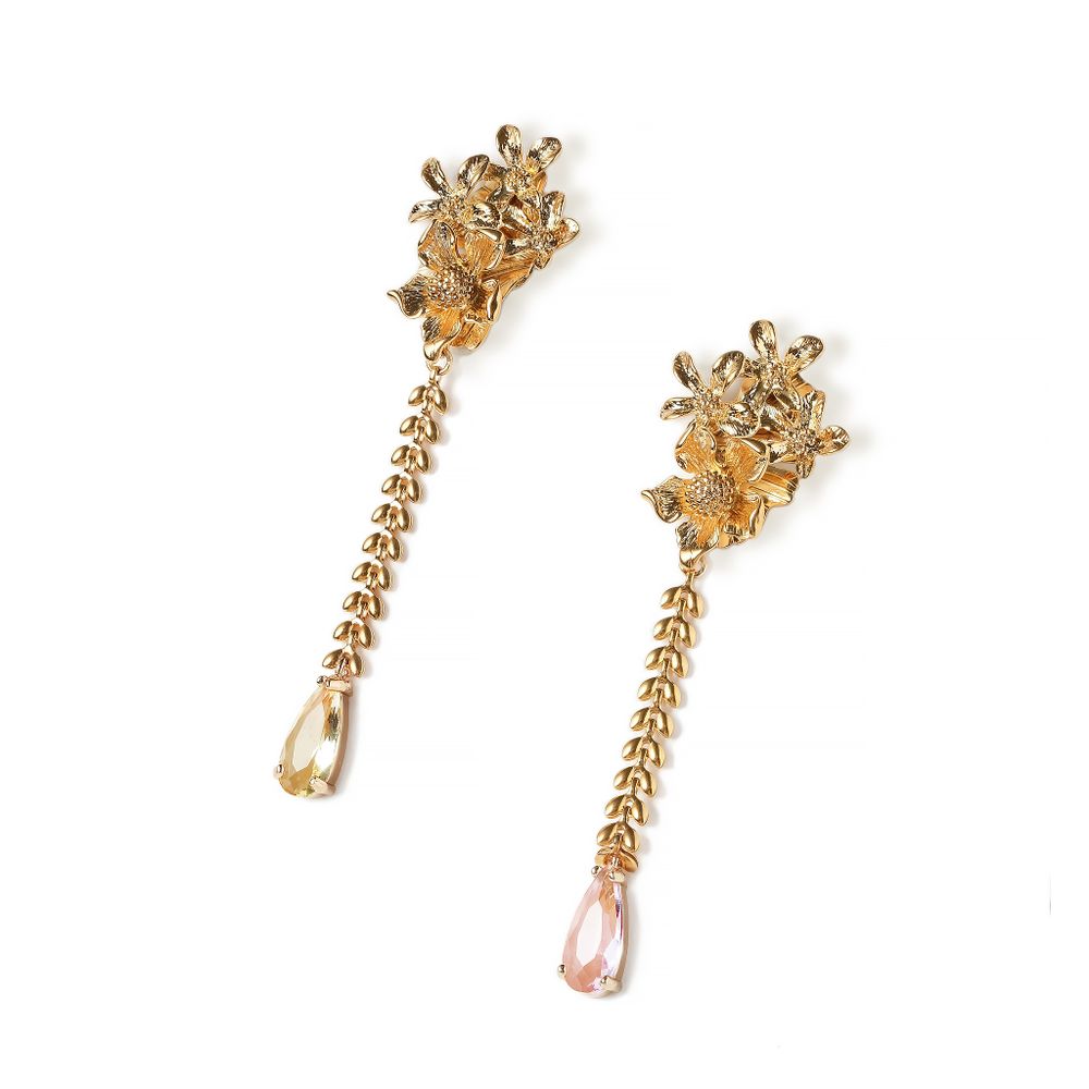 flower tassel clip on