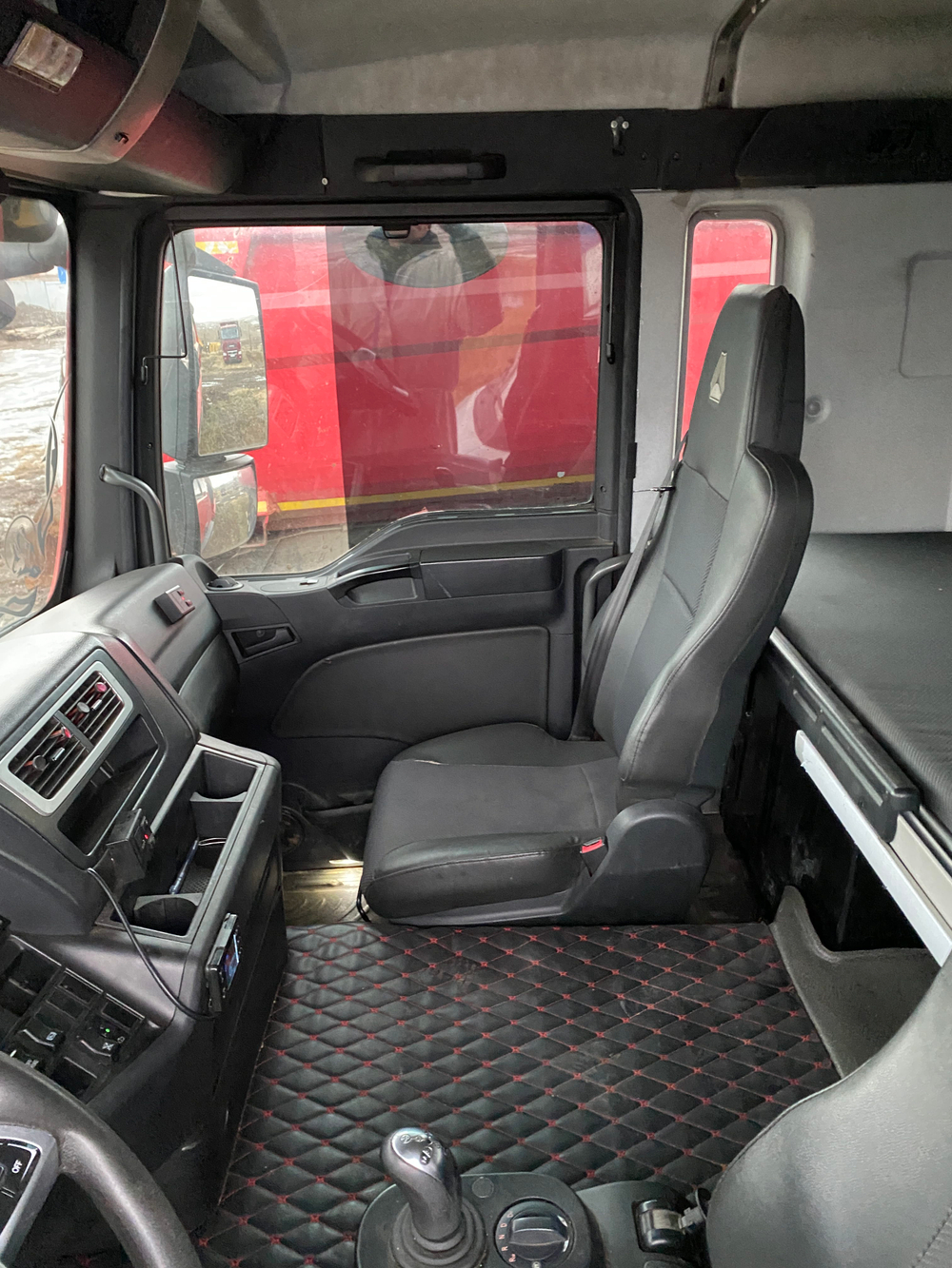 SITRAK C7H 8x4 Самосвал ZZ3316V306ME (Дизельный, 12,4 л, 480 л.с., МТ)