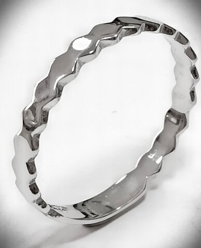 Ювелирное кольцо Эстерелла