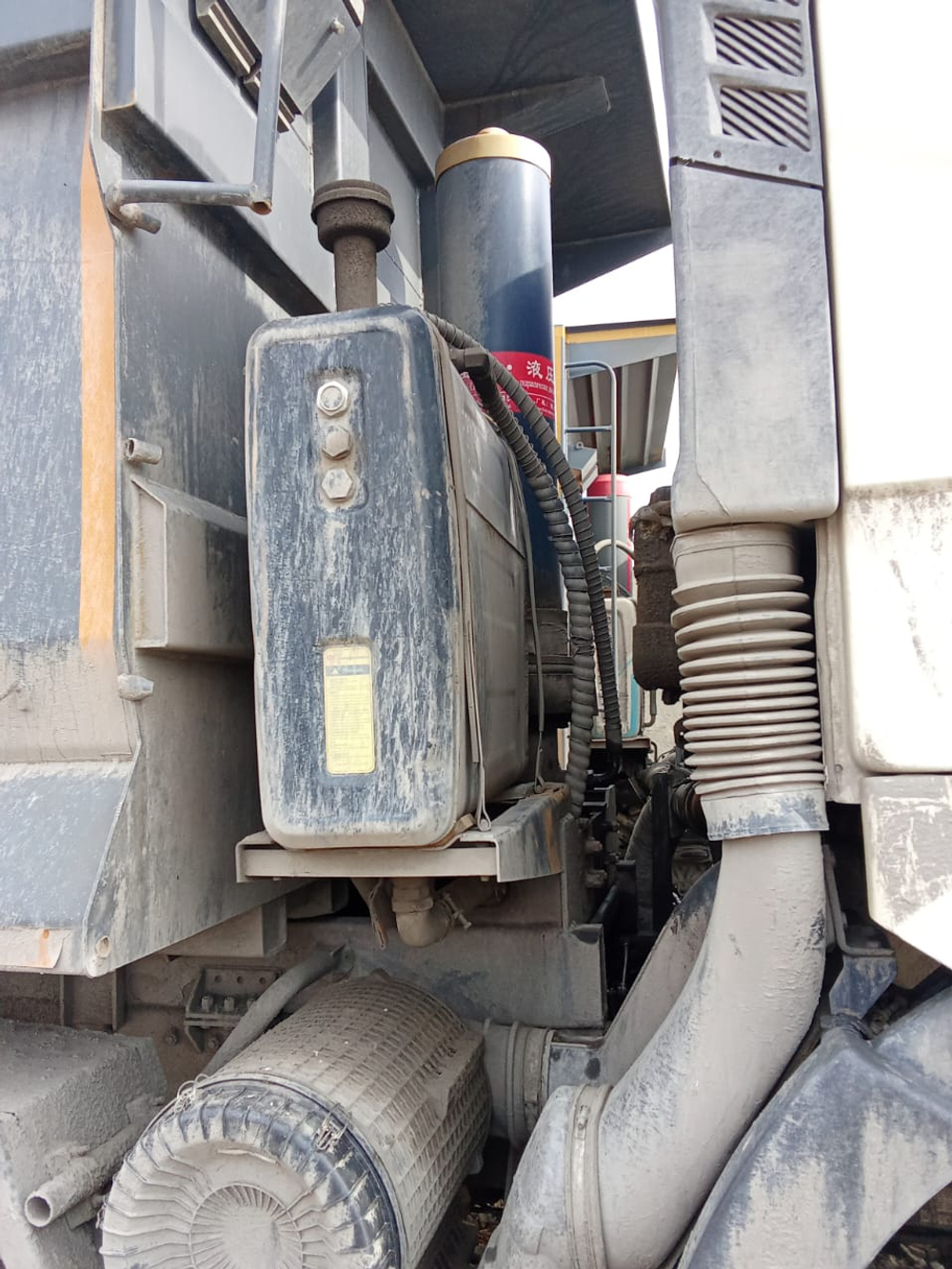 FAW J6 8x4 Самосвал CA3310P66K24T4E5 (Дизельный, 11,1 л, 420 л.с., МТ)
