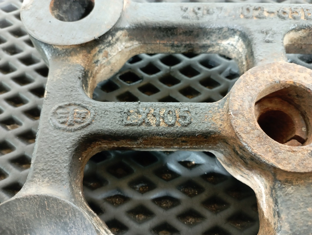 Кронштейн рессоры задний