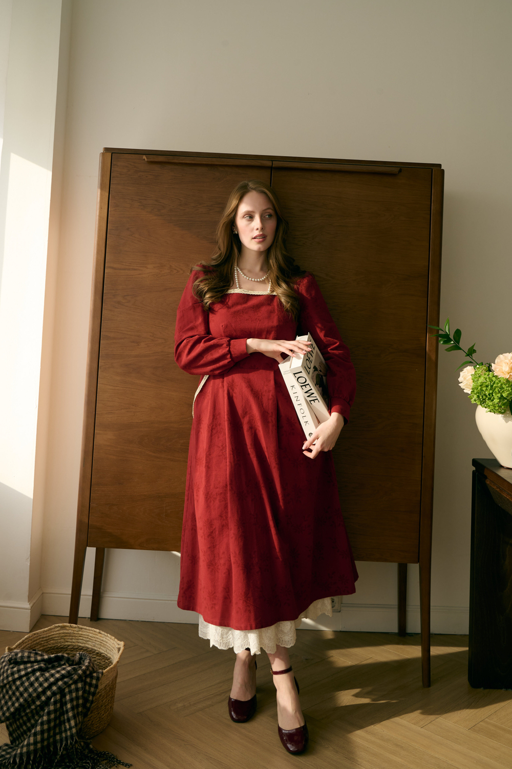 Платье длинное кружевное