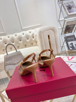 Valentino Slingback Pump